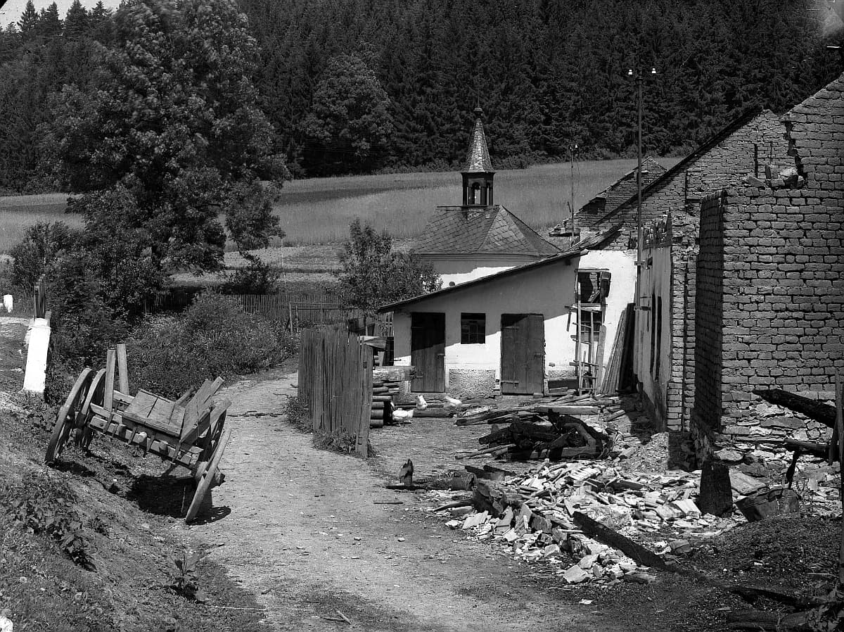 Javoříčko krátce po vypálení v květnu 1945, snímek 15